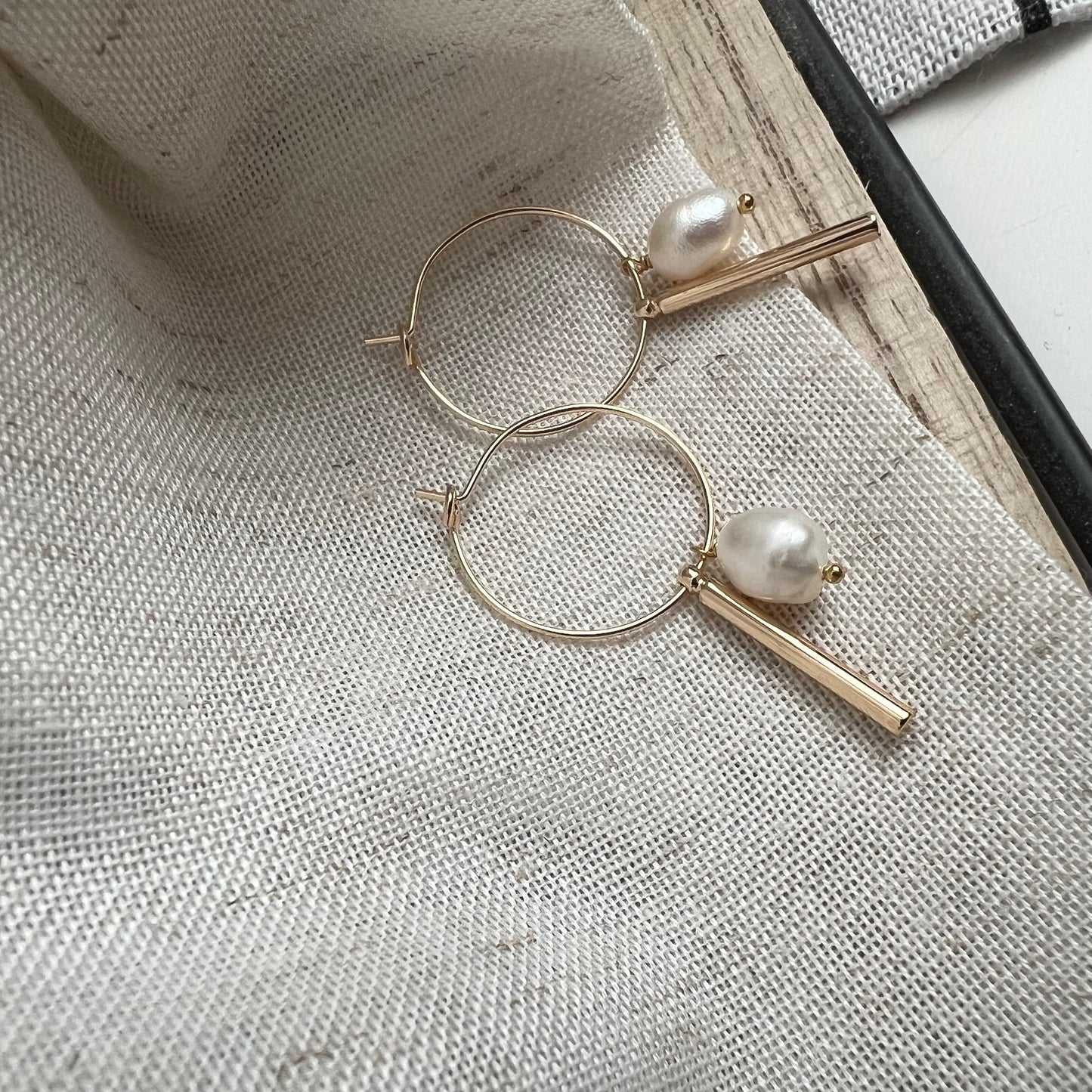 Dainty Pearls