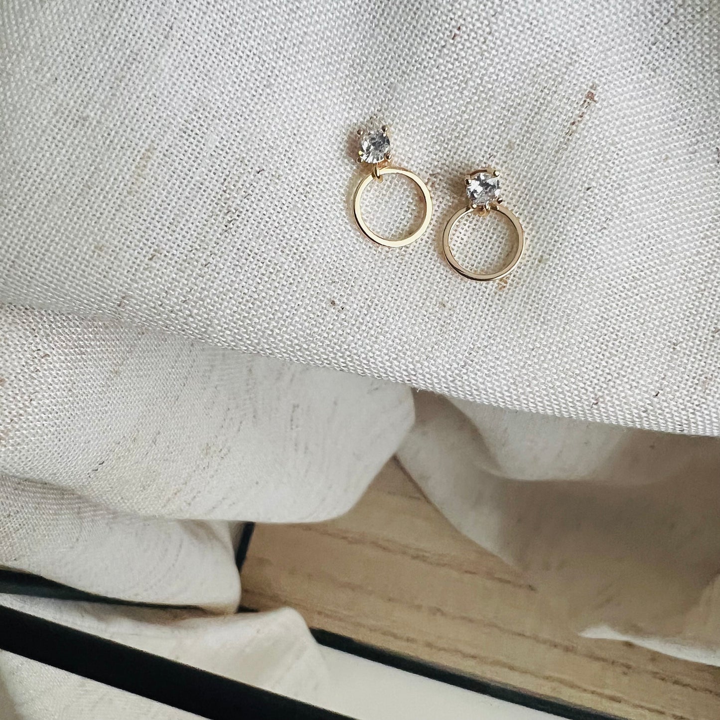 Dainty Cubics