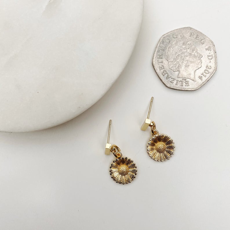 Daisy Stud Earrings