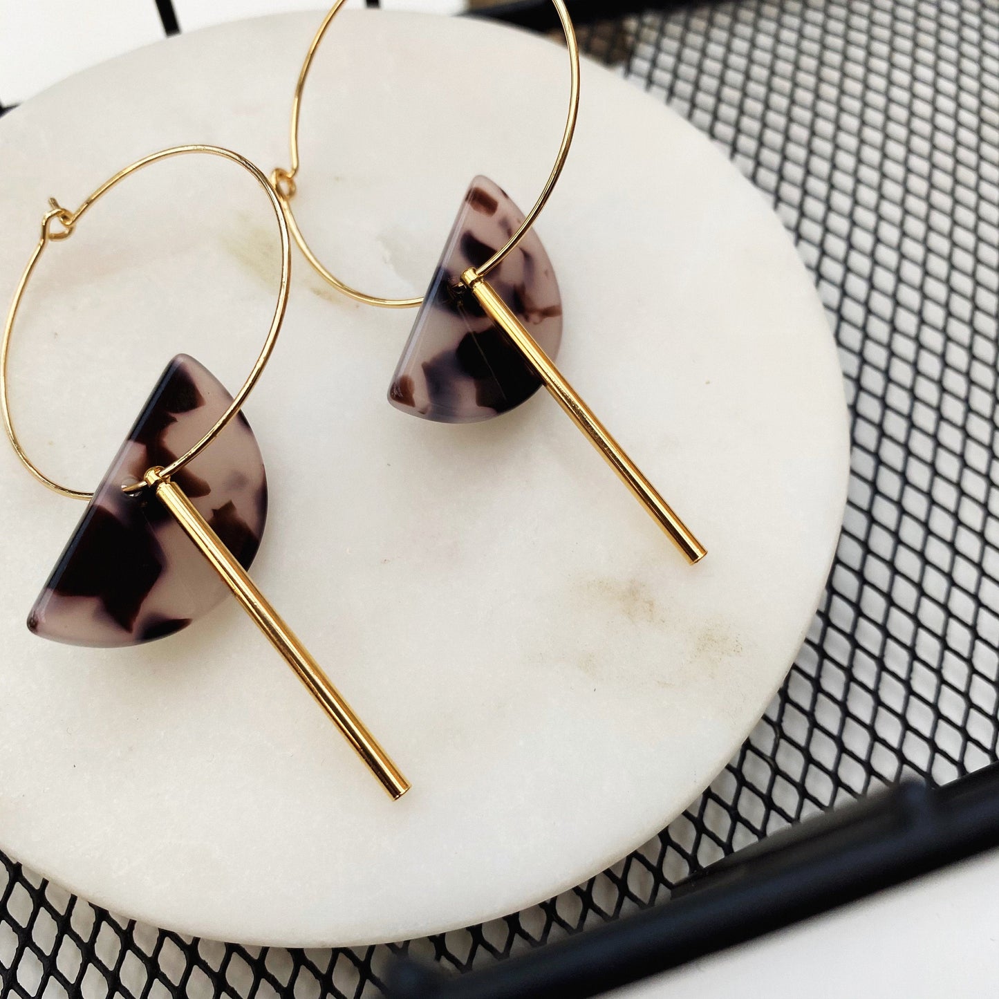 Dainty Tortoise Hoops