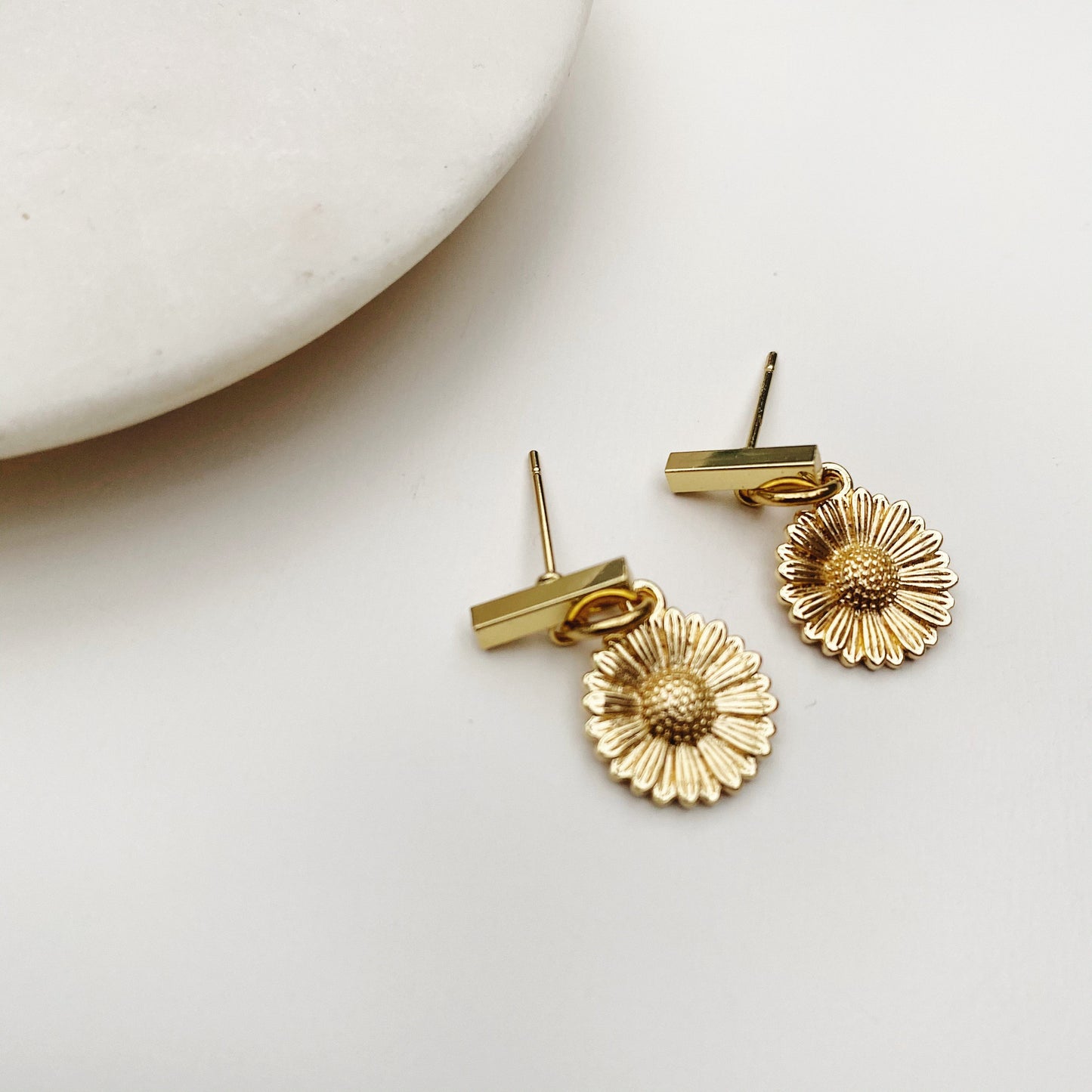 Daisy Stud Earrings