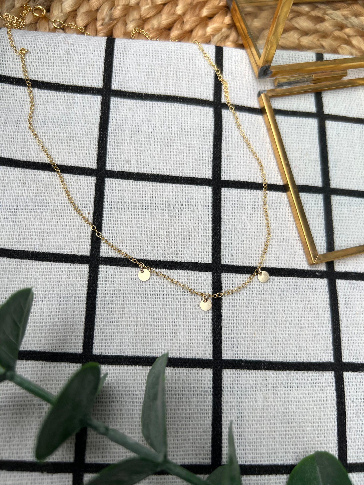 Dainty Disc Necklace
