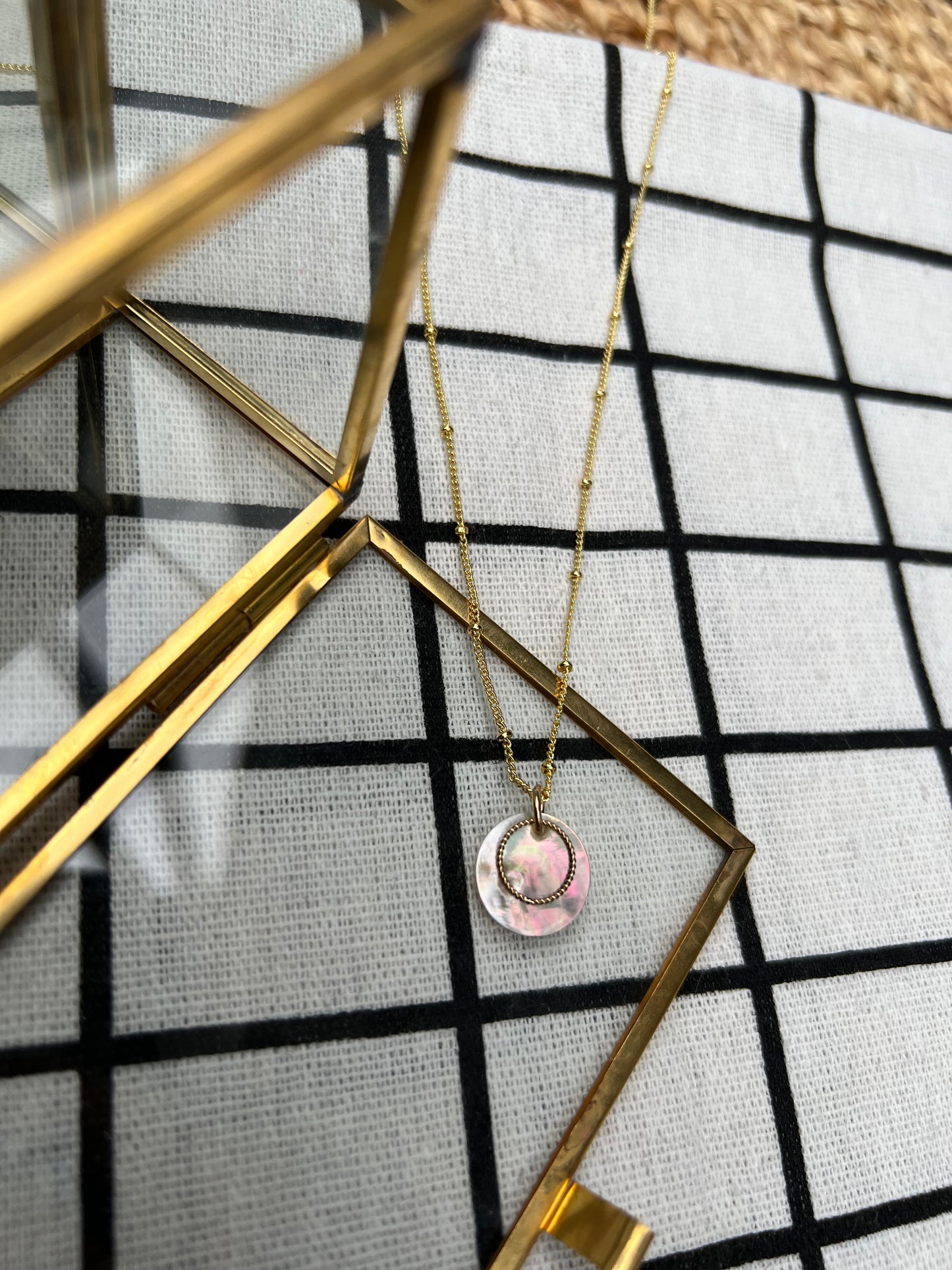 Black Mother of Pearl Disc Necklace