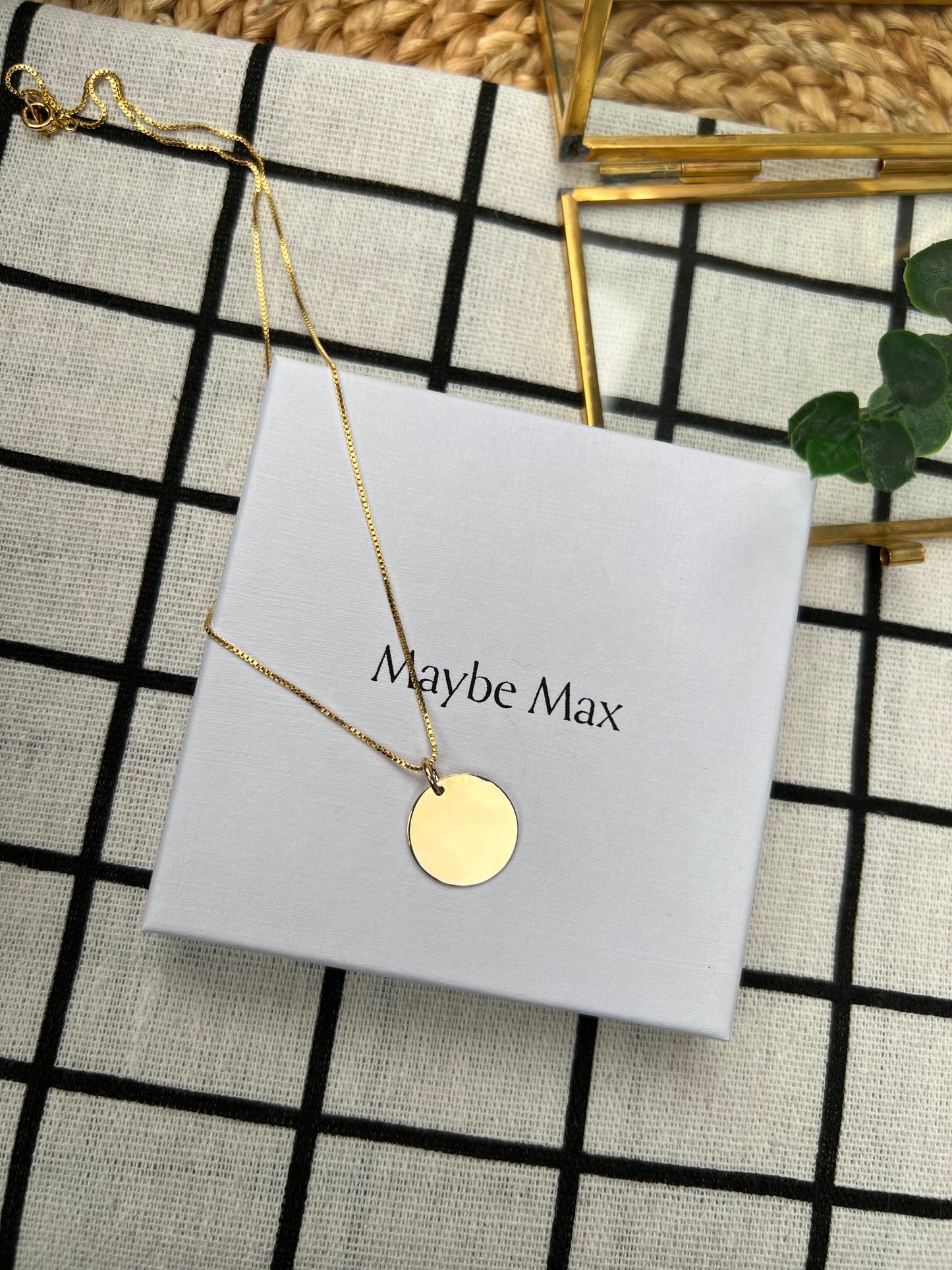 Disc Necklace